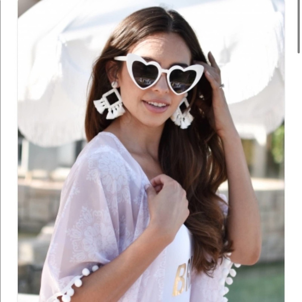White heart eye bride sunglasses